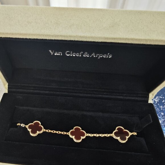 Van Cleef & Arpels red bracelet - Picture 3 of 4